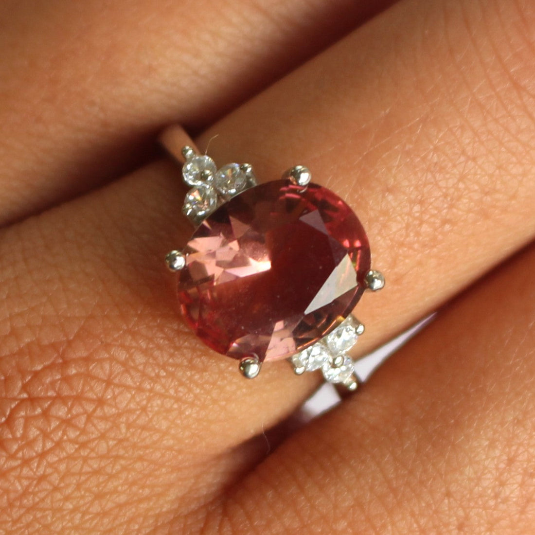 Zultanite | The Color-Changing Stone That Feels Like Magic