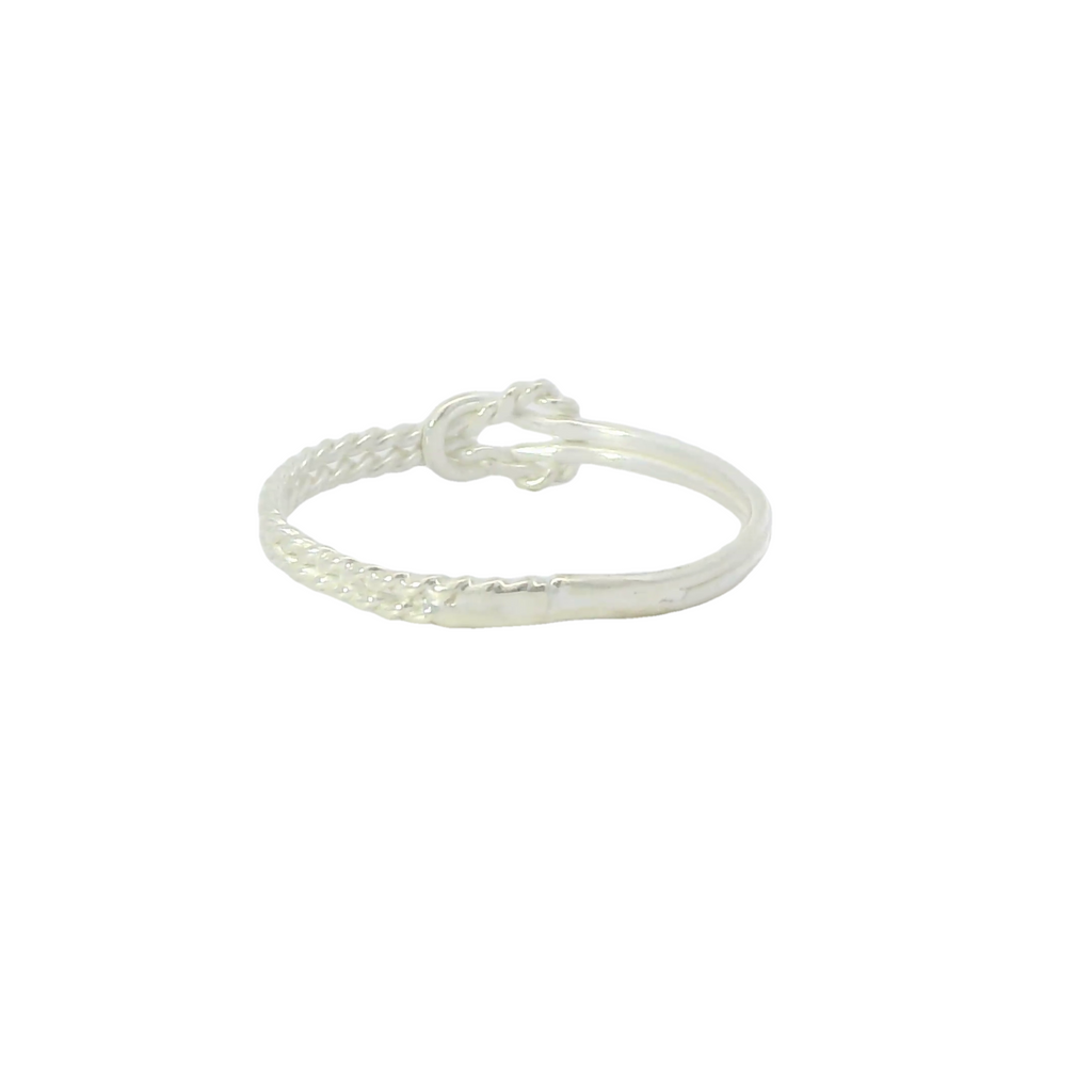 Sterling silver ring (Knot)