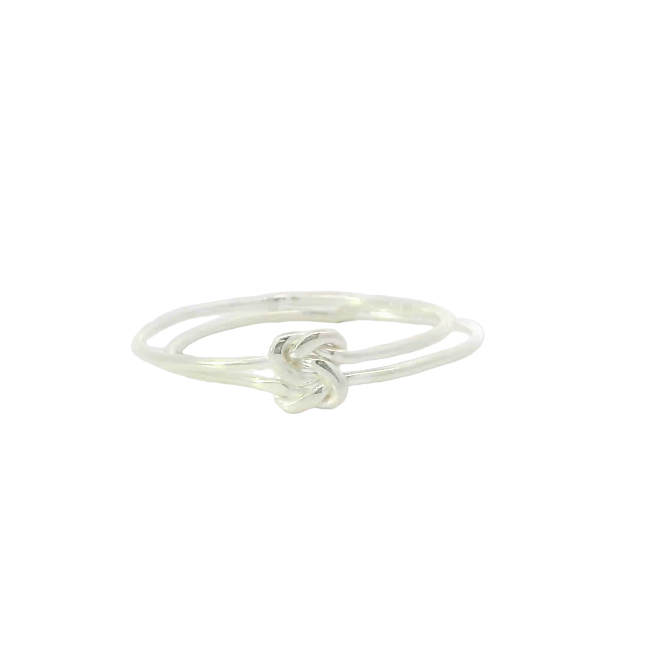 Sterling silver ring (Knot)