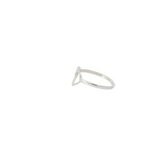 Load image into Gallery viewer, Heart Sterling Silver ring