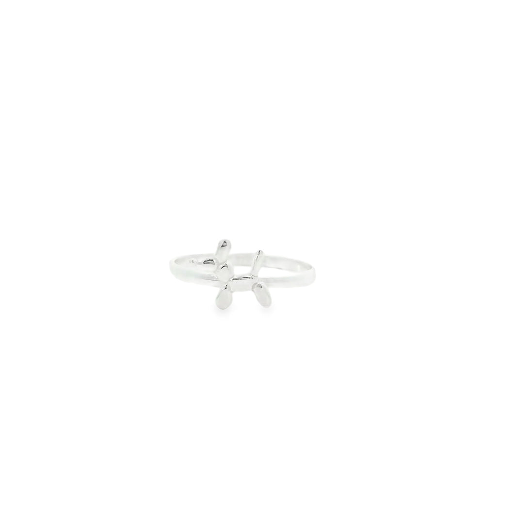 Sterling silver balloon dog ring