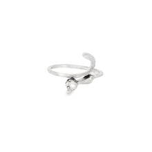 Load image into Gallery viewer, Sterling silver cat ring