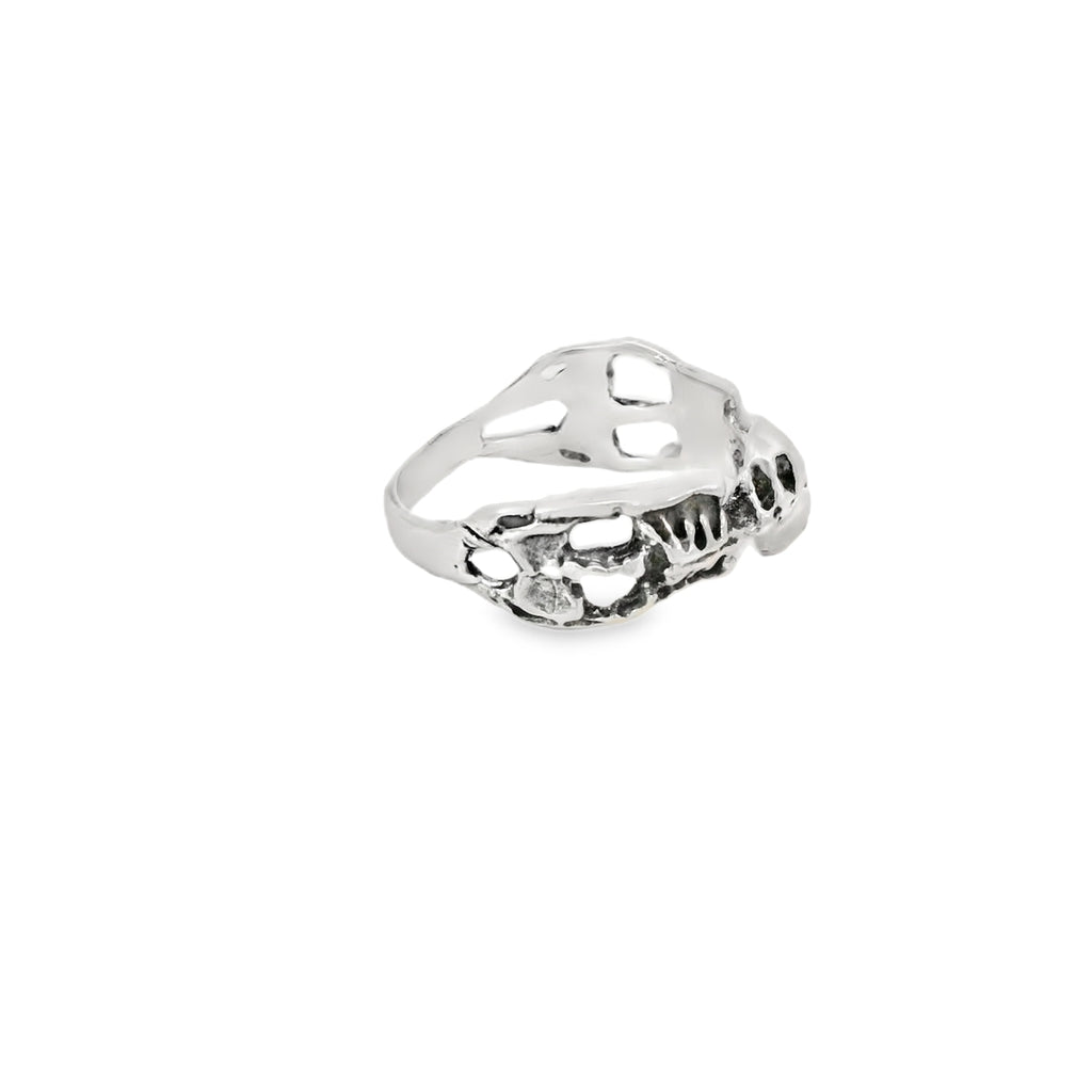 Sterling silver alien skeleton ring