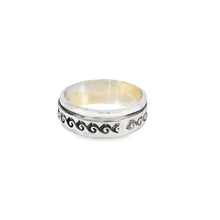Load image into Gallery viewer, Sterling silver ring