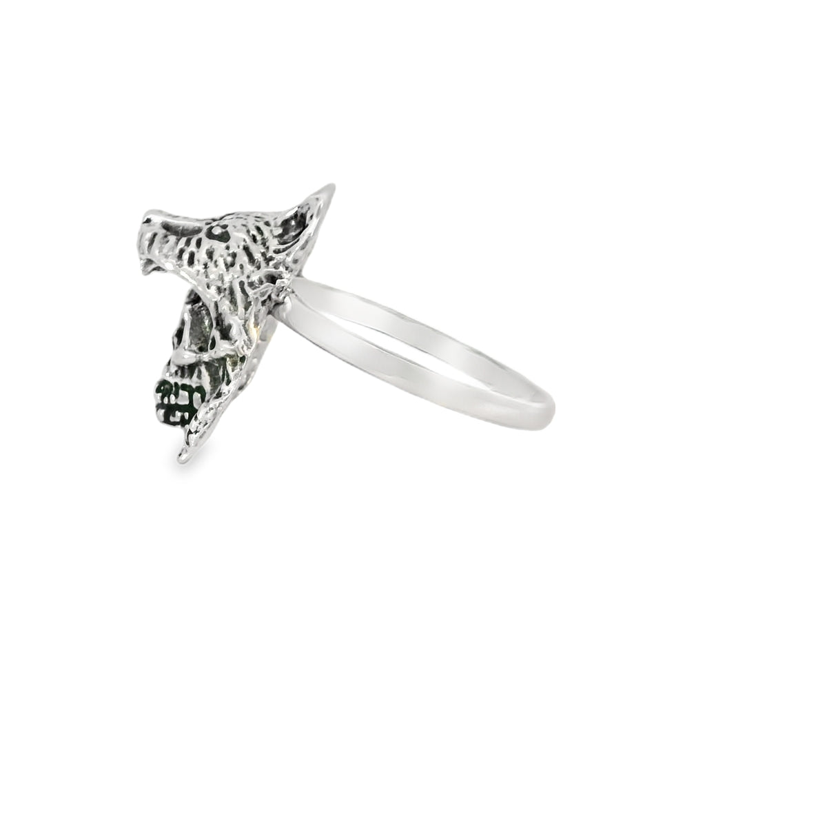Sterling silver skull / wolf ring