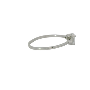 Sterling Silver ring with cubic zirconia (Heart)