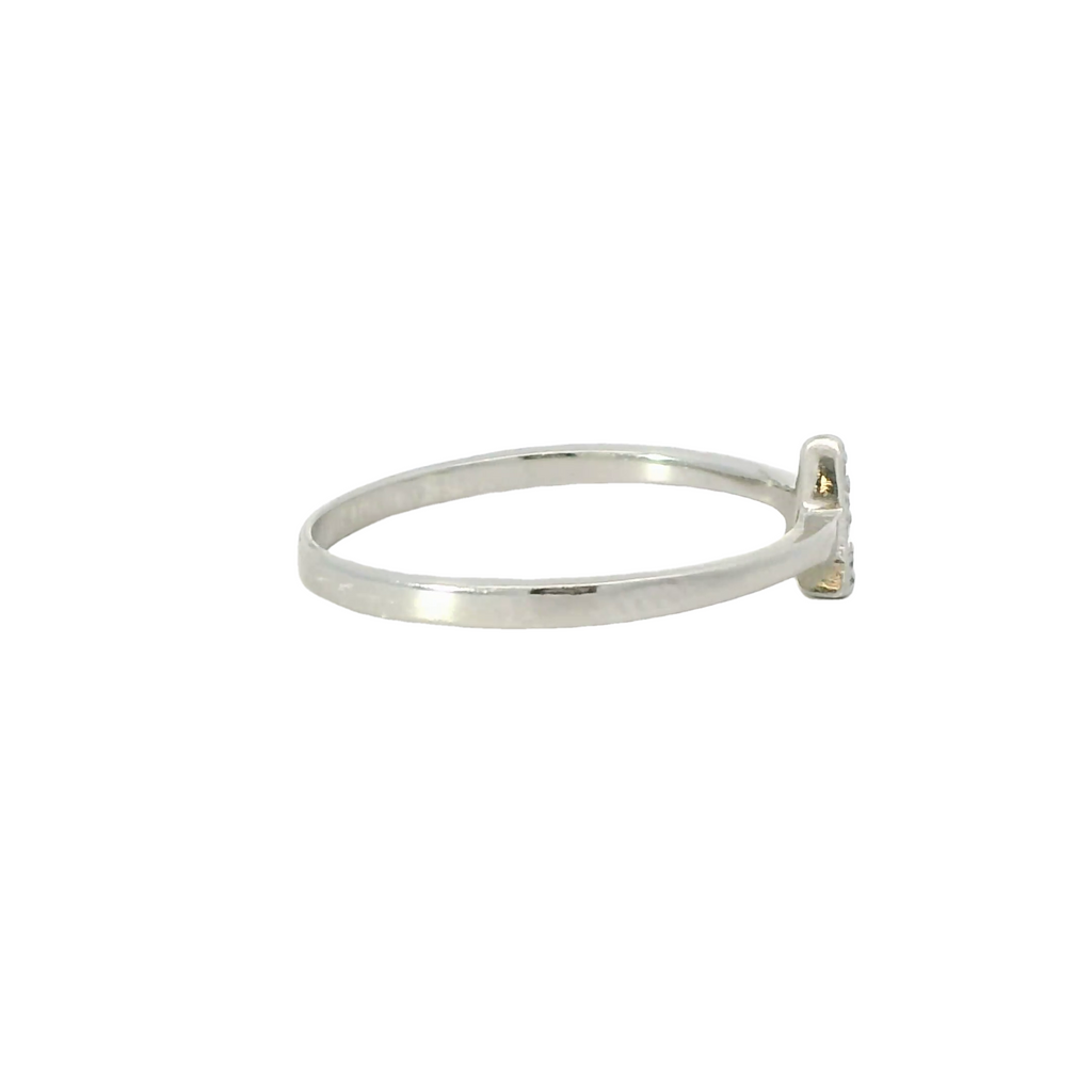 Sterling silver ring with cubic zirconia (Triangle)