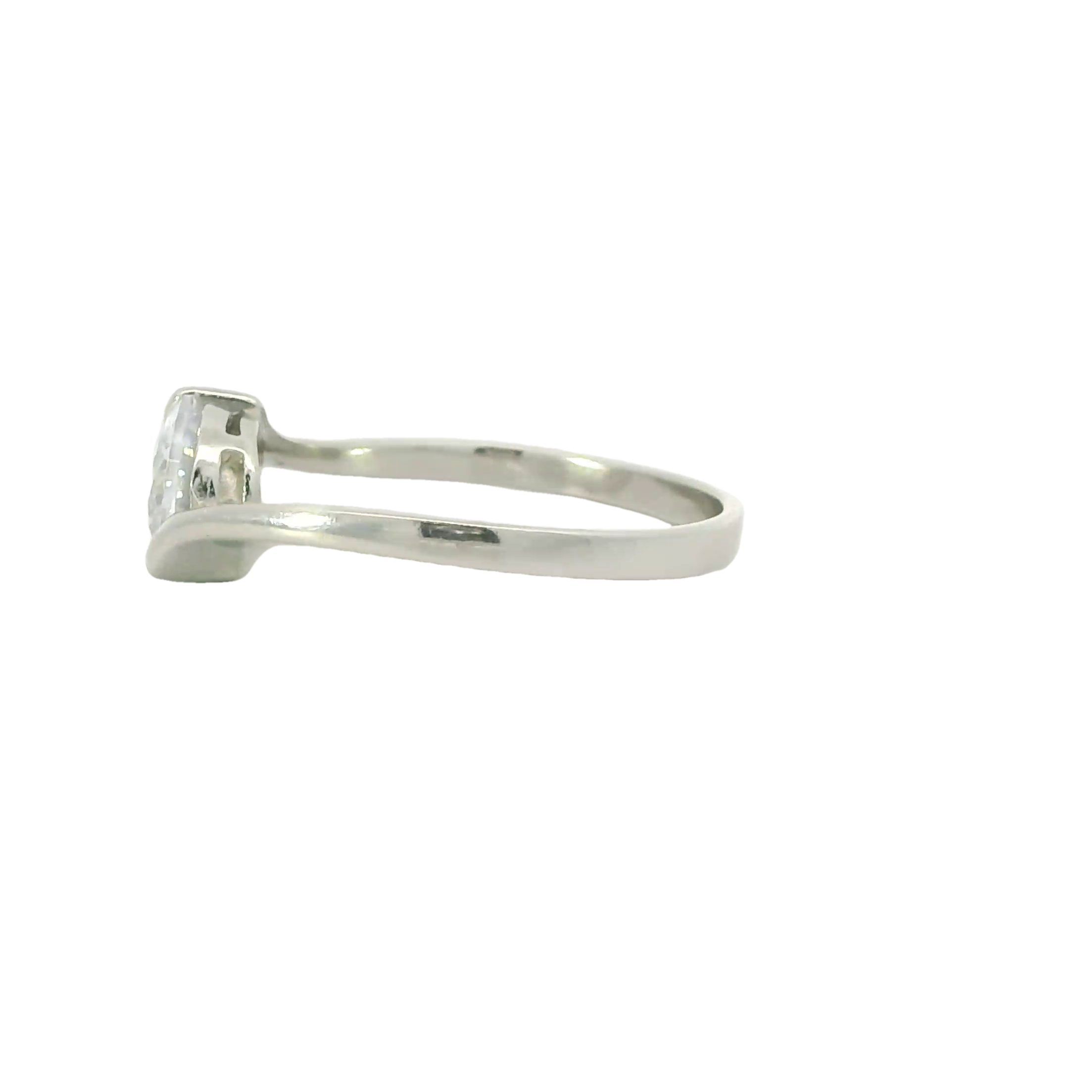 Sterling silver ring with cubic zirconia