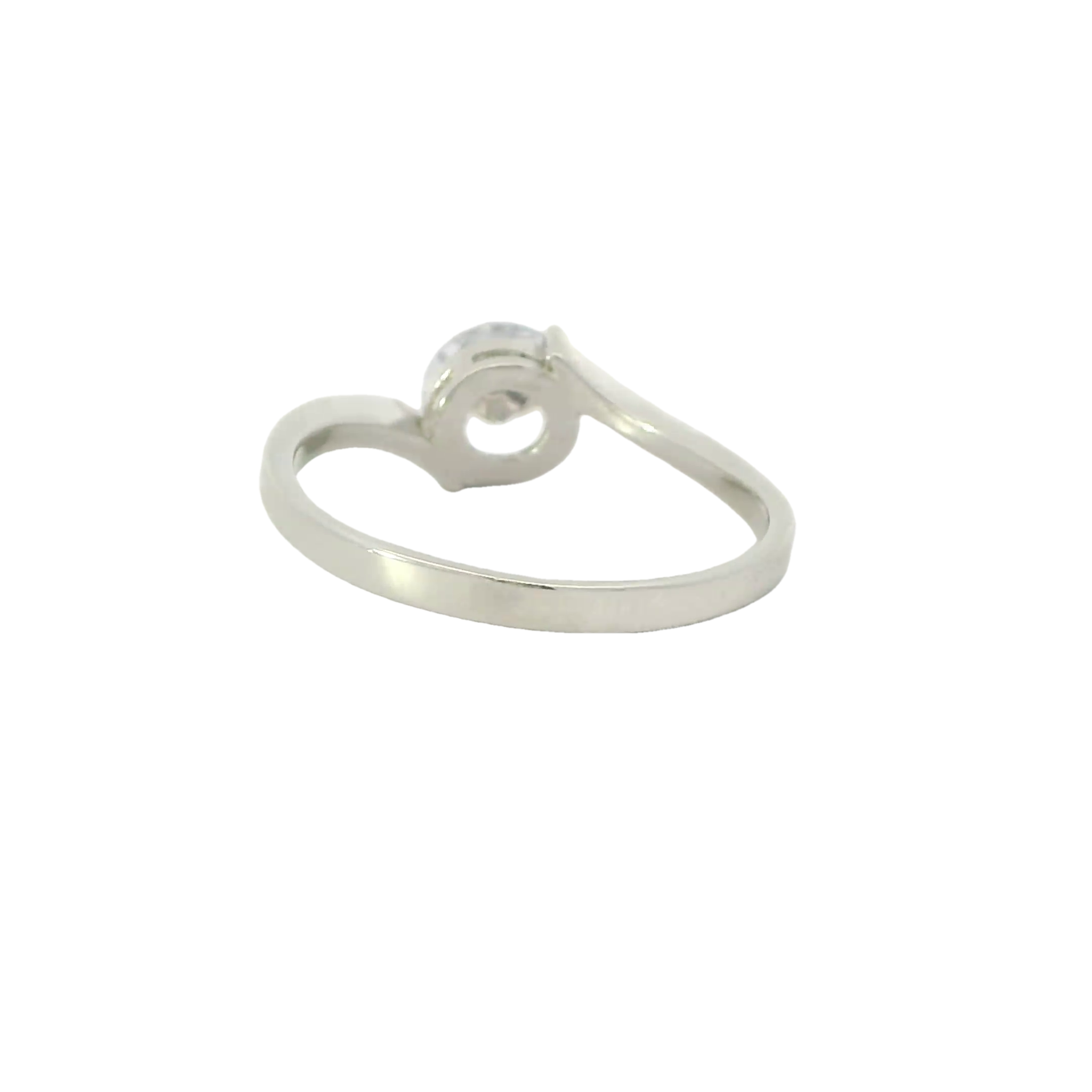 Sterling silver ring with cubic zirconia
