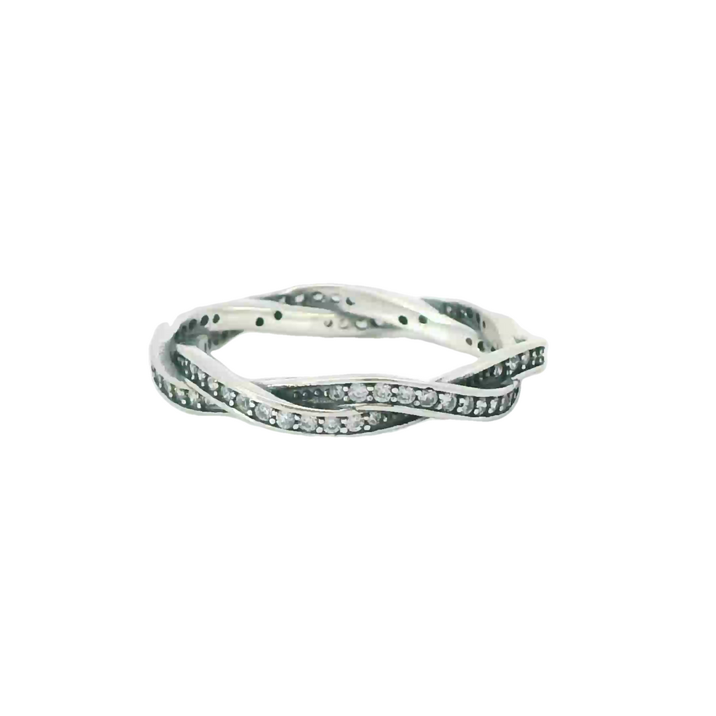 Sterling silver ring with cubic zirconia