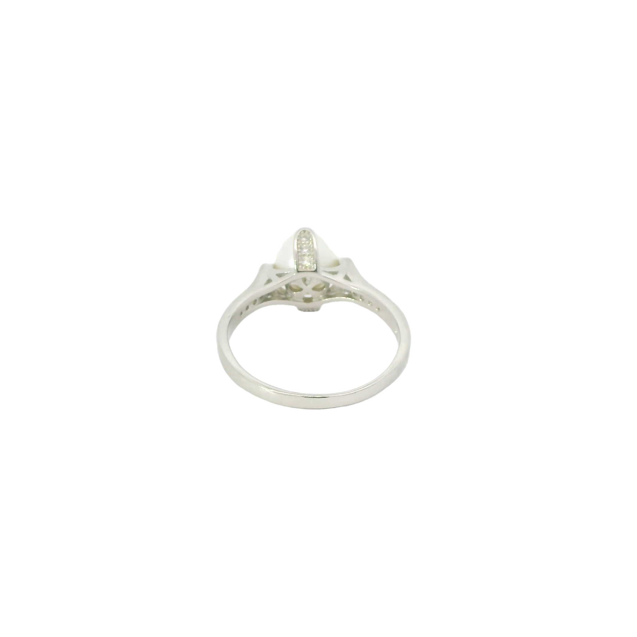 WHITE PEARL STERLING SILVER RING
