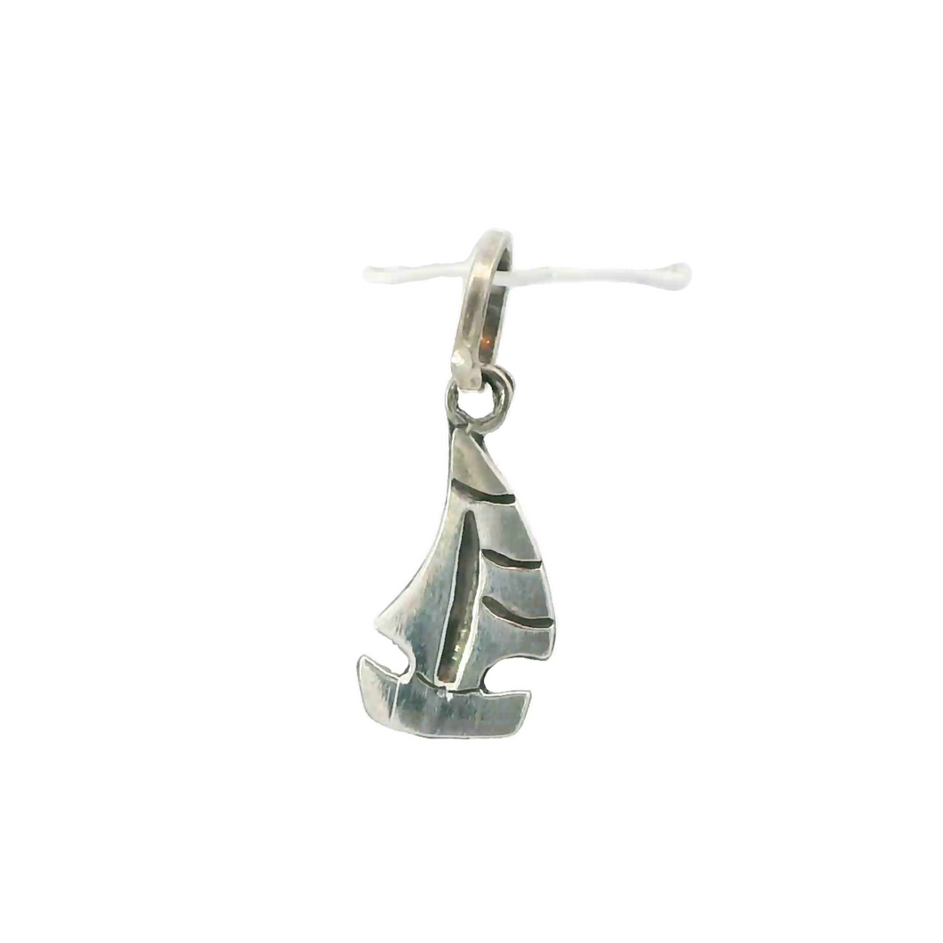 SAIL BOAT STERLING SILVER PENDANT