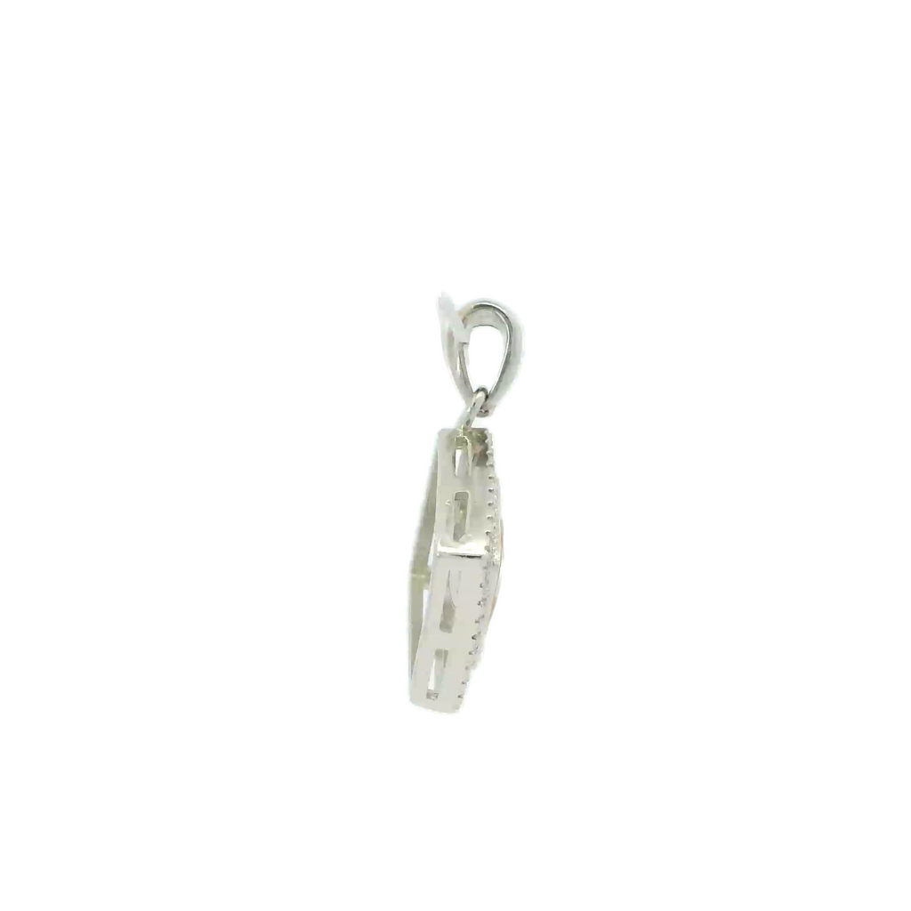 STRELING SILVER PEARL PENDANT