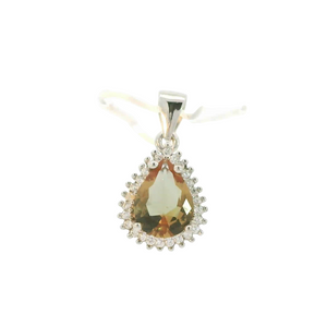 ZULTANITE PENDANT, CUBIC ZIRCONIA STERLING SILVER,THE COLOR OF THE STONE CHANGES WITH DIFFERENT LIGHTING (OVAL PEAR)