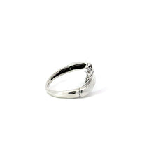 Load image into Gallery viewer, HUGGING HANDS STERLING SILVER RING