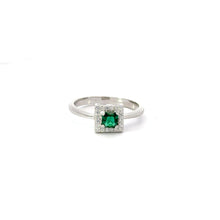 Load image into Gallery viewer, EMERALD GREEN CUBIC ZIRCONIA STERLING SILVER RING (PRINCESS)