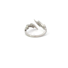 Load image into Gallery viewer, WHITE CUBIC ZIRCONIA STERLING SILVER RING (LIGHTENING)