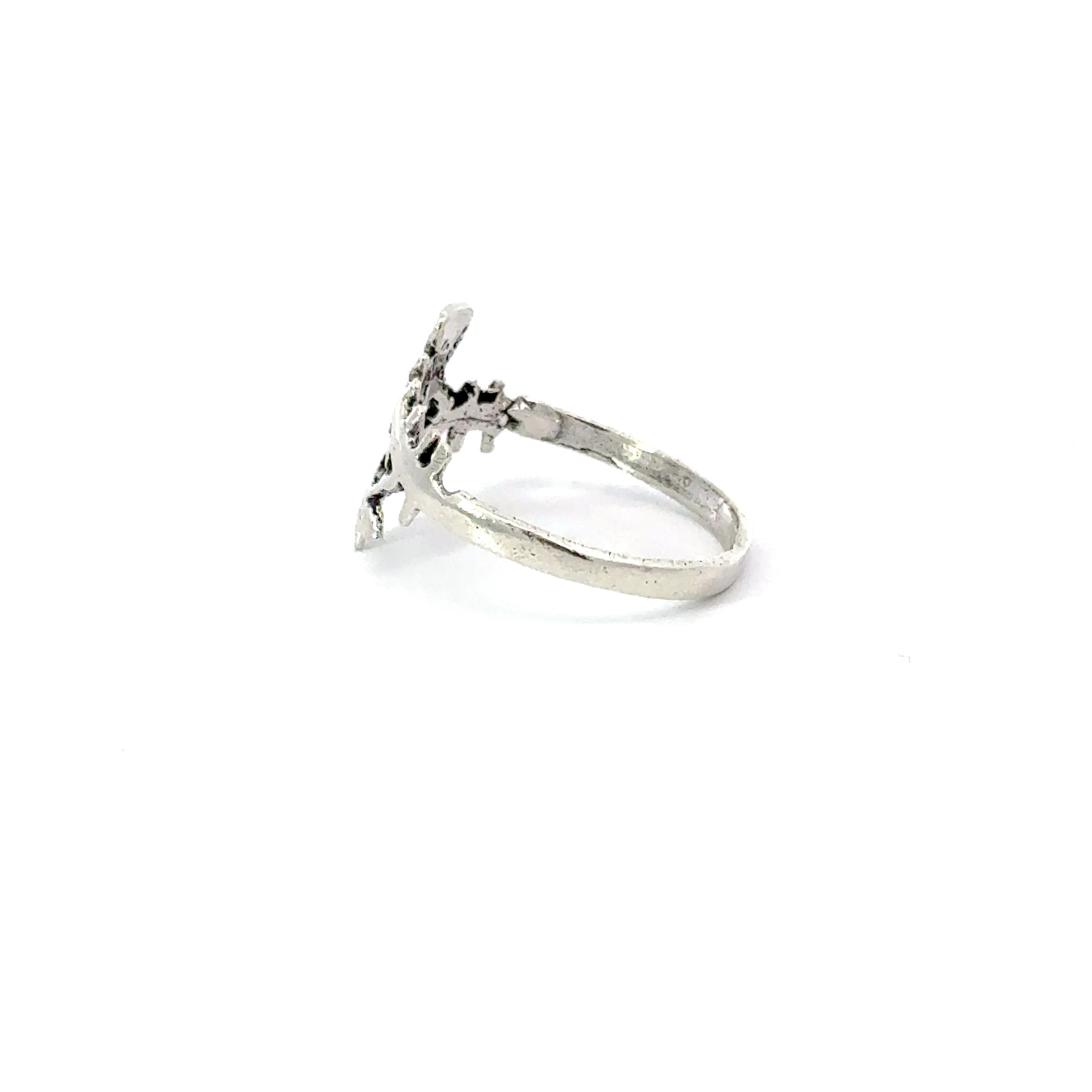 Sterling silver fish ring