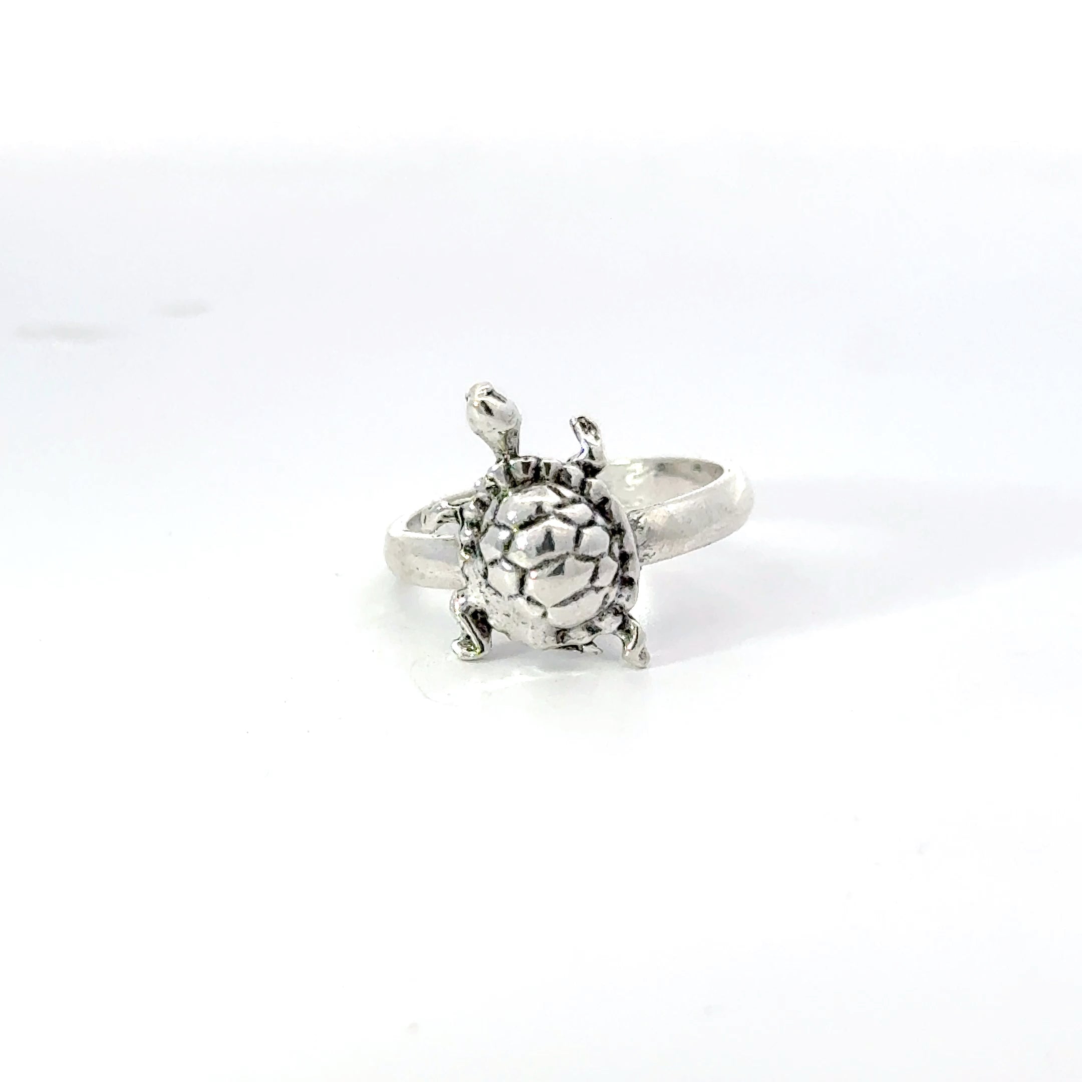 Sterling silver turtle ring