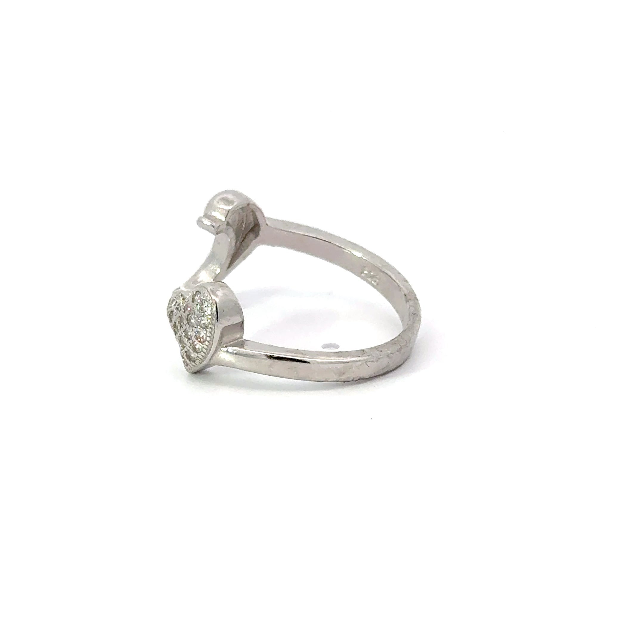 CUBIC ZIRCONIA STERLING SILVER RING (DOLPHIN)