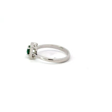 Load image into Gallery viewer, EMERALD GREEN CUBIC ZIRCONIA STERLING SILVER RING (PRINCESS)