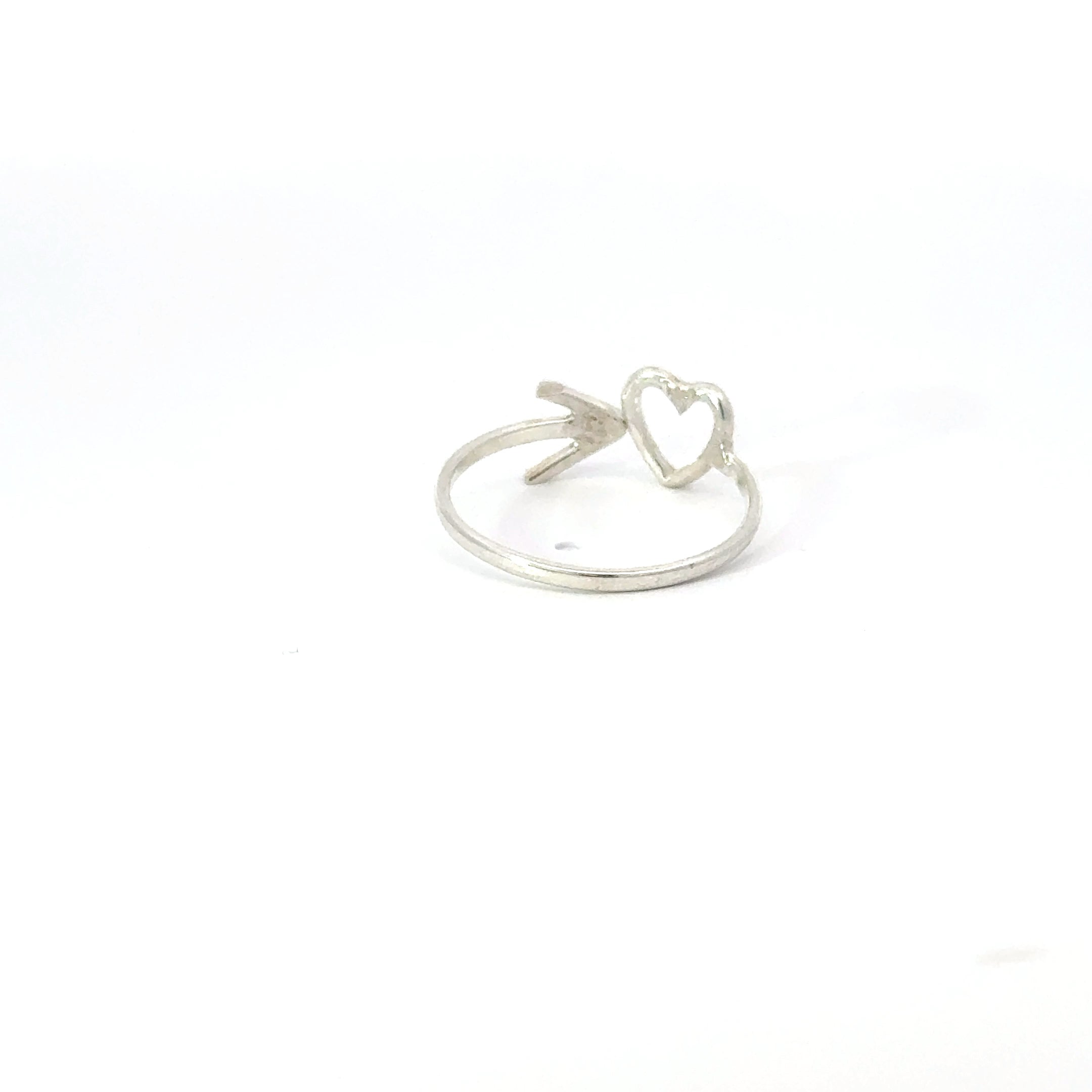 Heart and arrow sterling silver ring