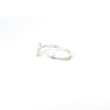 Load image into Gallery viewer, KNOT STERLING SILVER RING