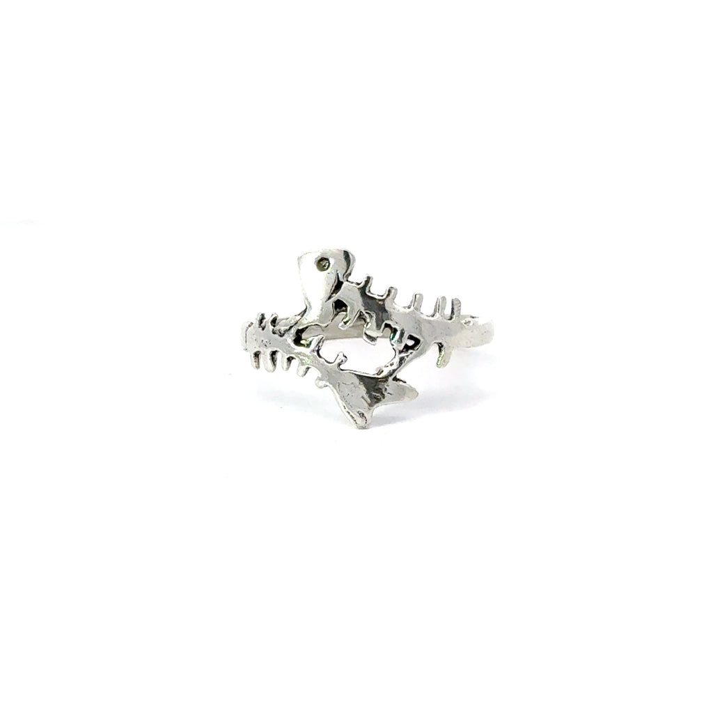 Sterling silver fish ring