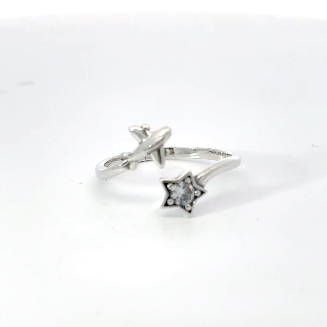 CUBIC ZIRCONIA STERLING SILVER RING (PLANE & STAR)