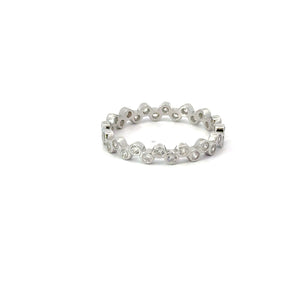 CUBIC ZIRCONIA STERLING SILVER RING (INFINITY BAND WITH CIRCLES)