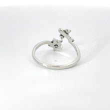 Load image into Gallery viewer, CUBIC ZIRCONIA STERLING SILVER RING (PLANE &amp; STAR)