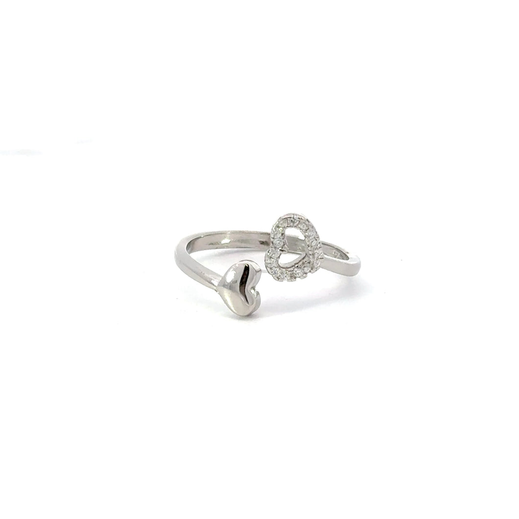 WHITE CUBIC ZIRCONIA STERLING SILVER RING (HEARTS)