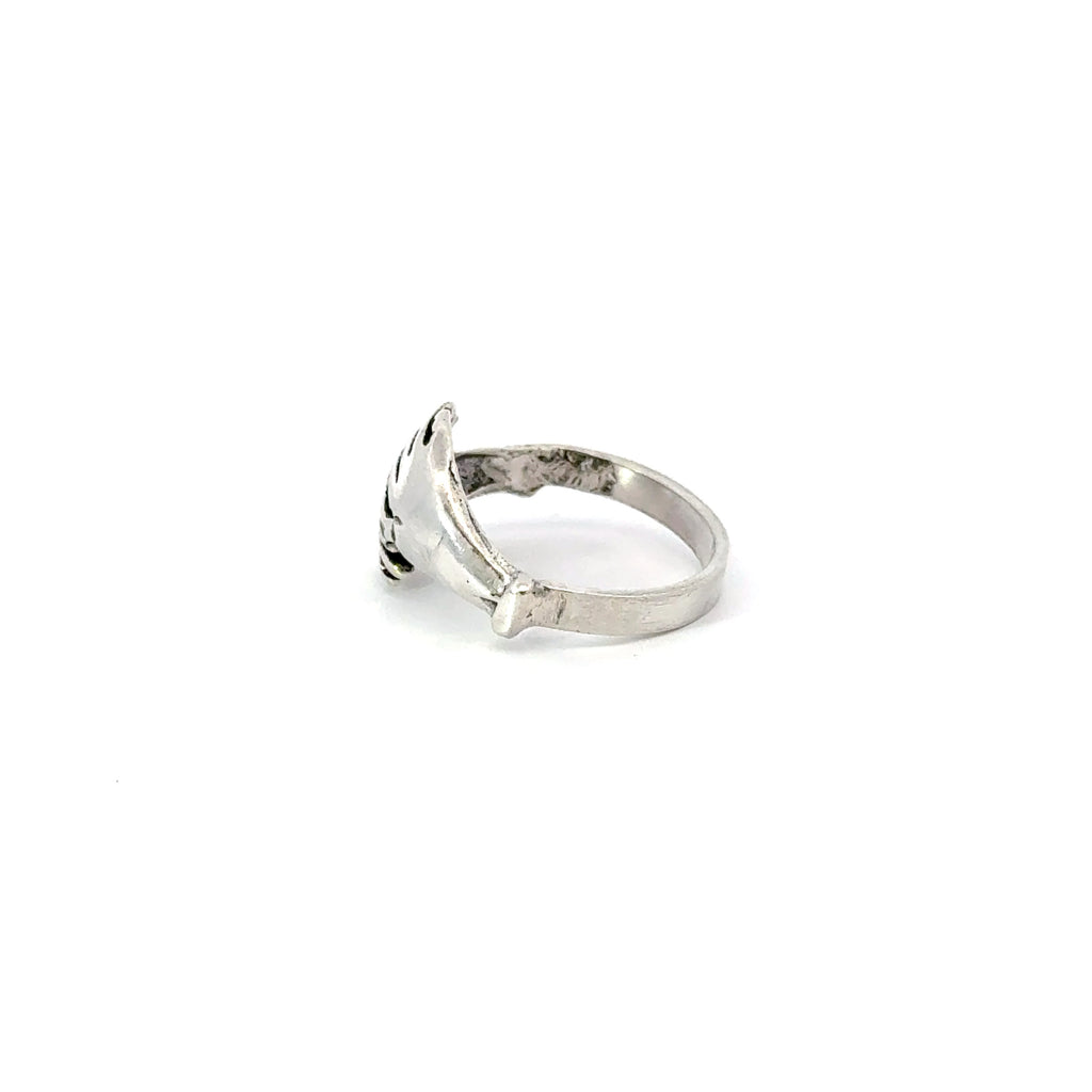 Sterling silver hugging hands ring