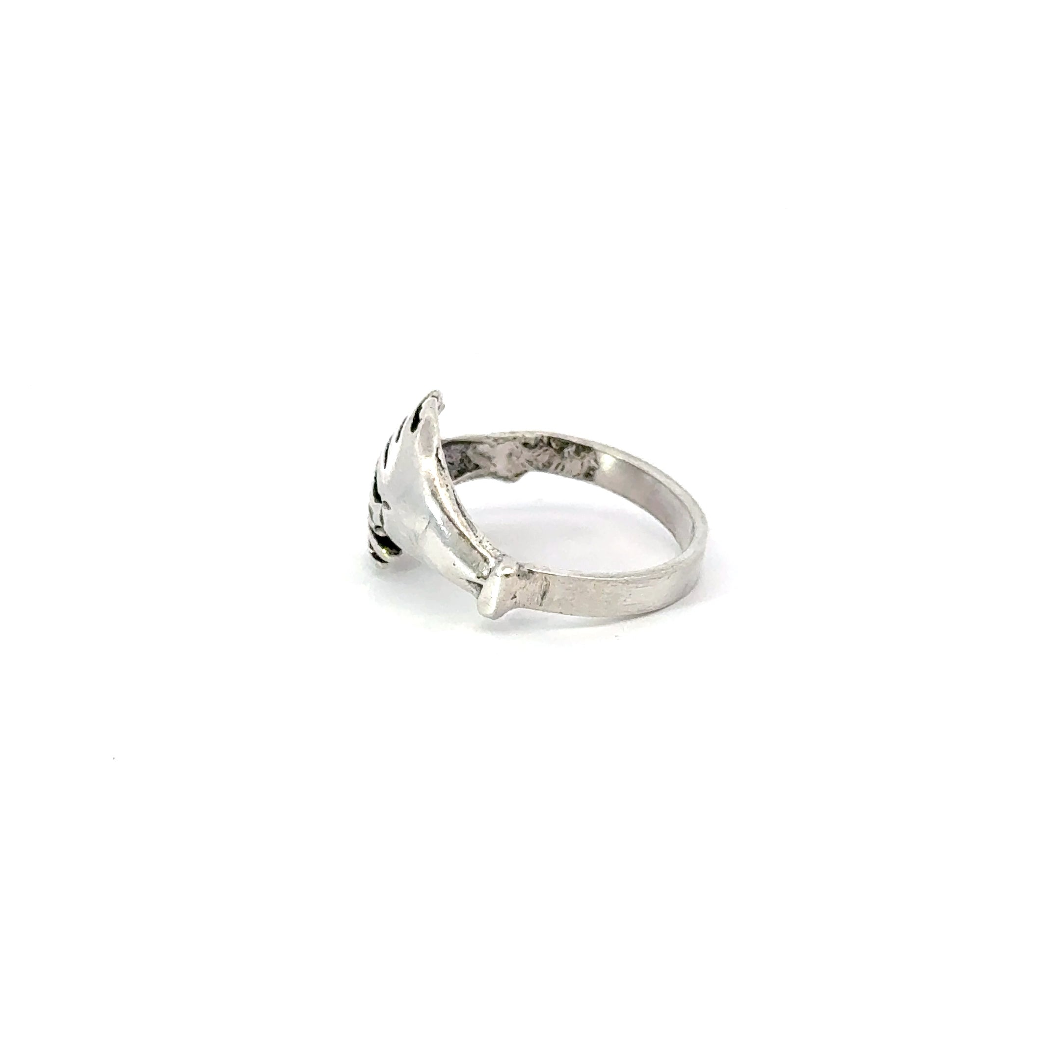 Sterling silver hugging hands ring