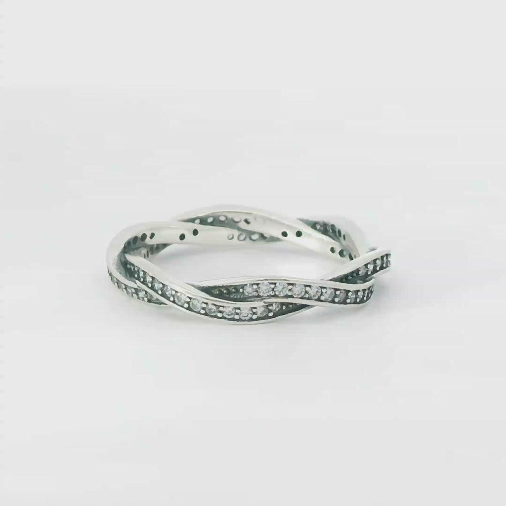 Sterling silver ring with cubic zirconia