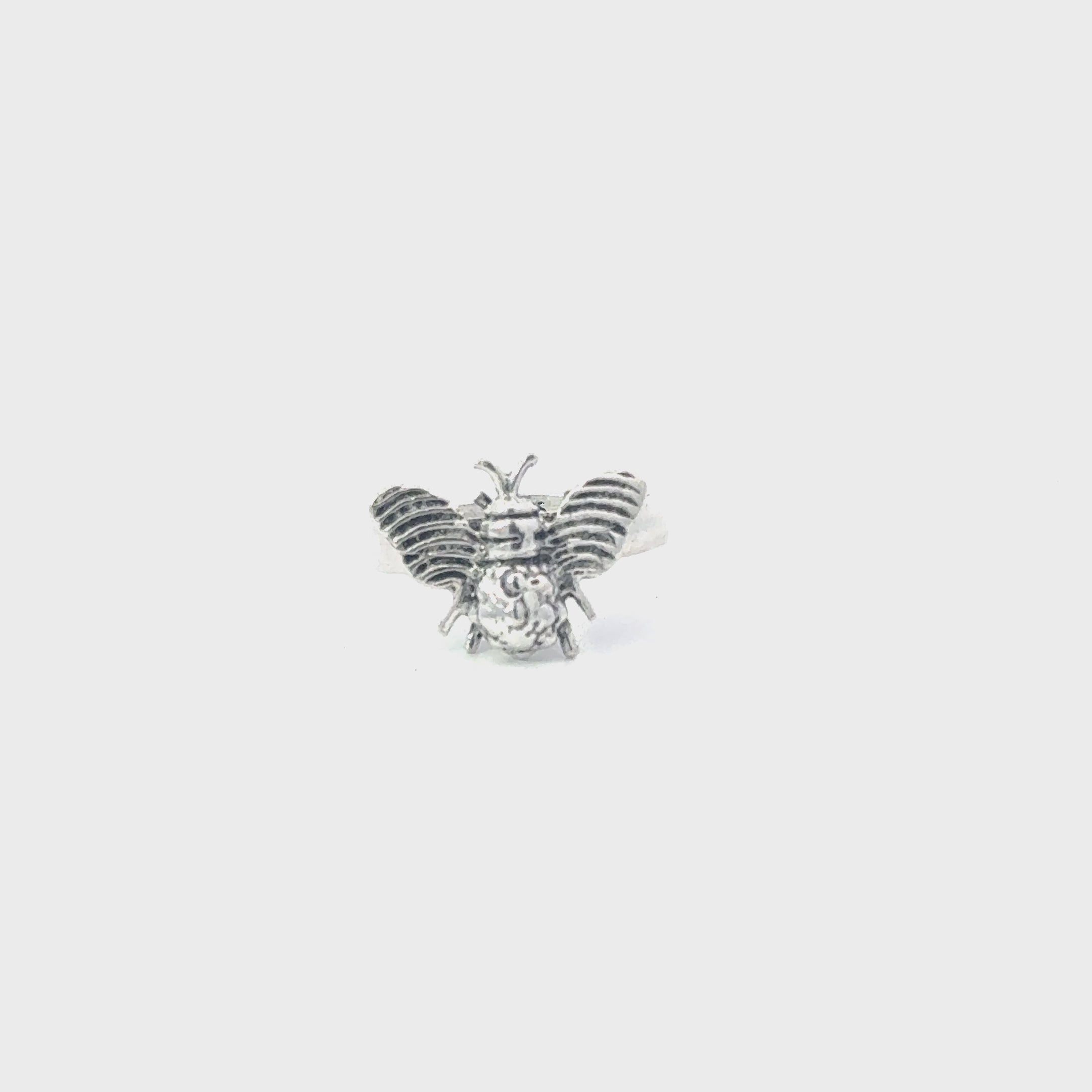 Sterling silver bee ring