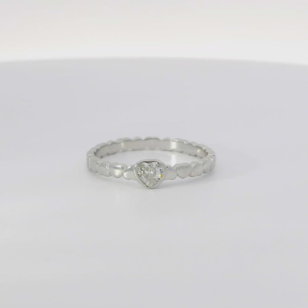 Sterling Silver ring with Cubic Zirconia heart ring