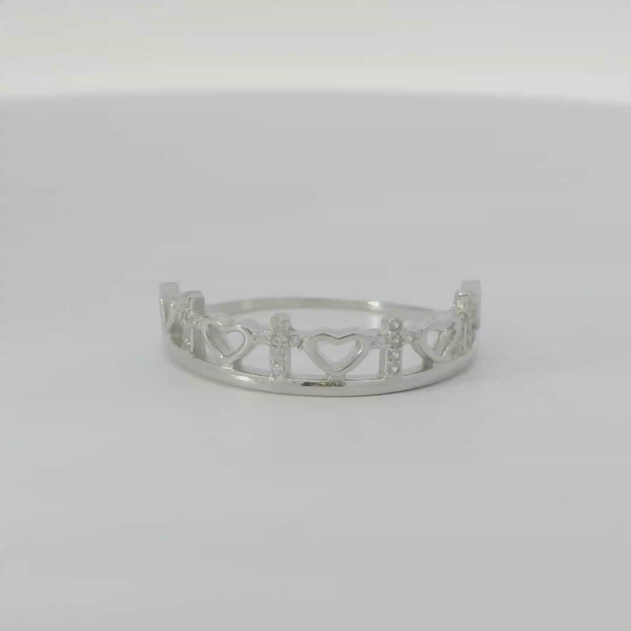 Sterling Silver ring with cubic zirconia (Hearts & Crosses)
