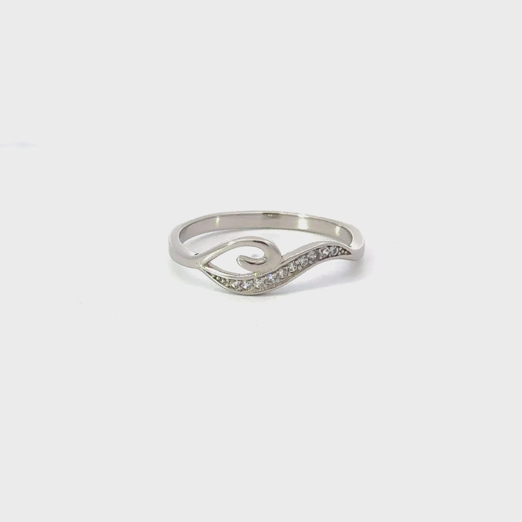WHITE CUBIC ZIRCONIA STERLING SILVER RING (WAVE)