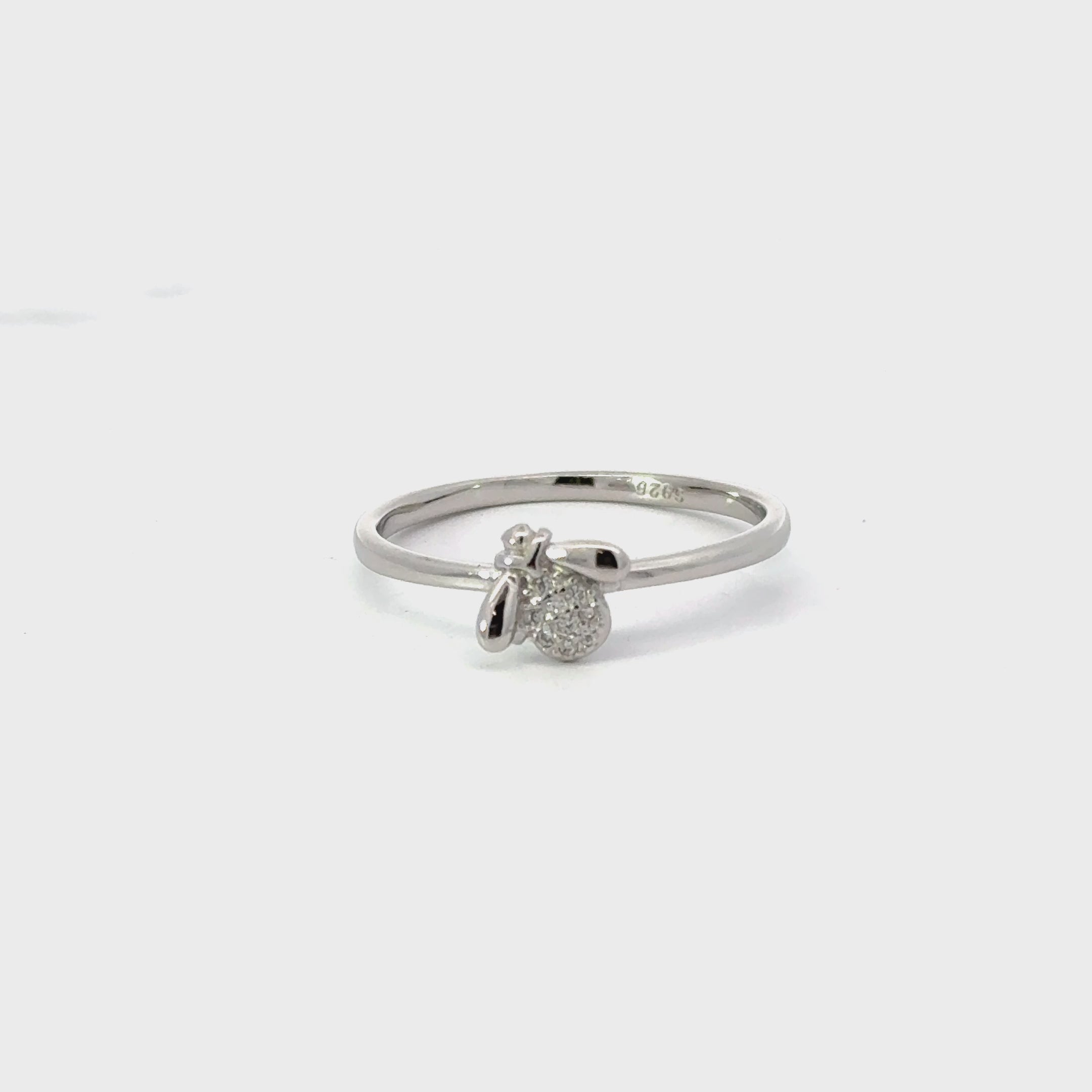 WHITE CUBIC ZIRCONIA STERLING SILVER RING (BEE)