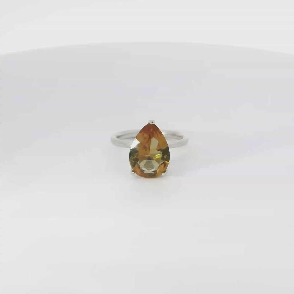 ZULTANITE CZ STERLING SILVER COLOR CHANGING RING , (PEAR )