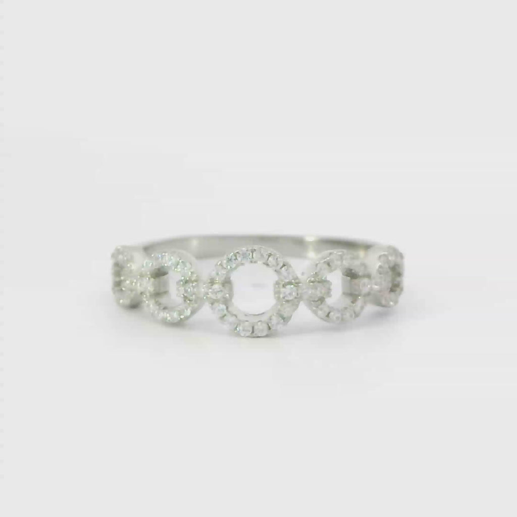 Sterling silver ring with cubic zirconia (Circles)