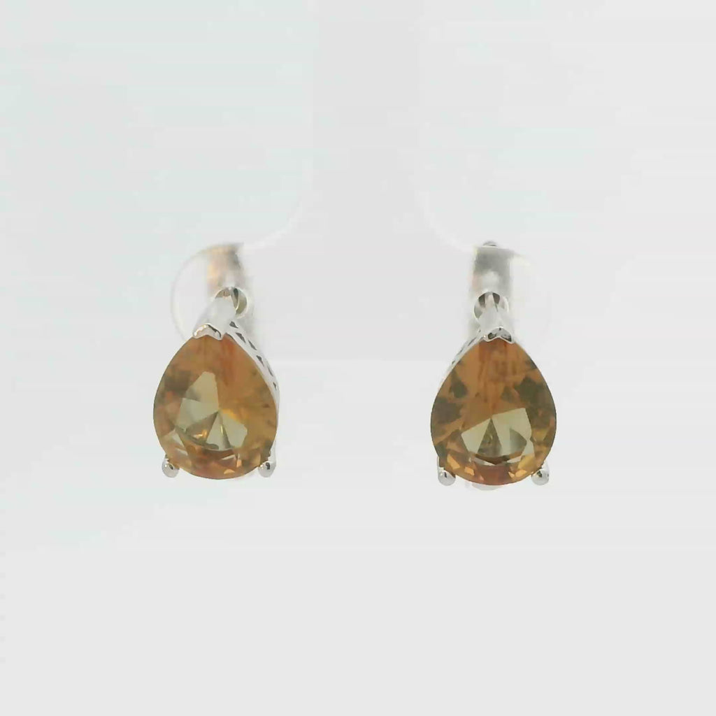 ZULTANITE COLOR CHANGING EARRINGS, STERLING SILVER (PEAR SHAPE)