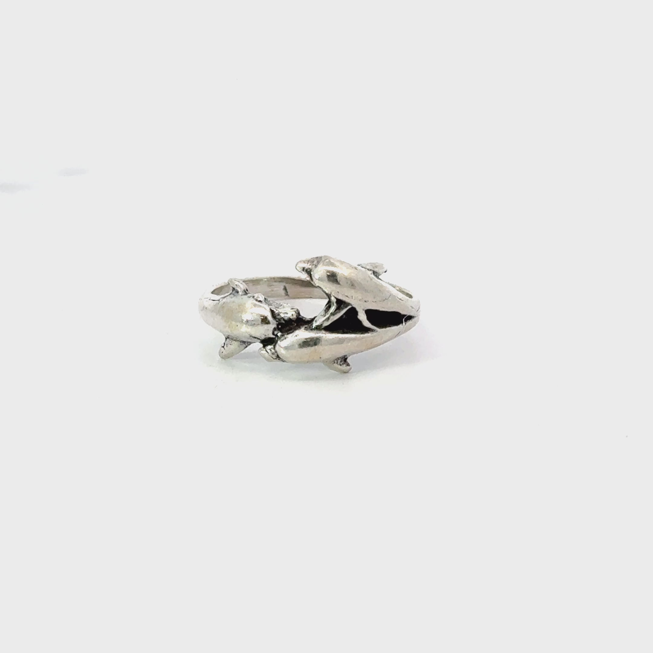 Sterling silver three dolphins ring