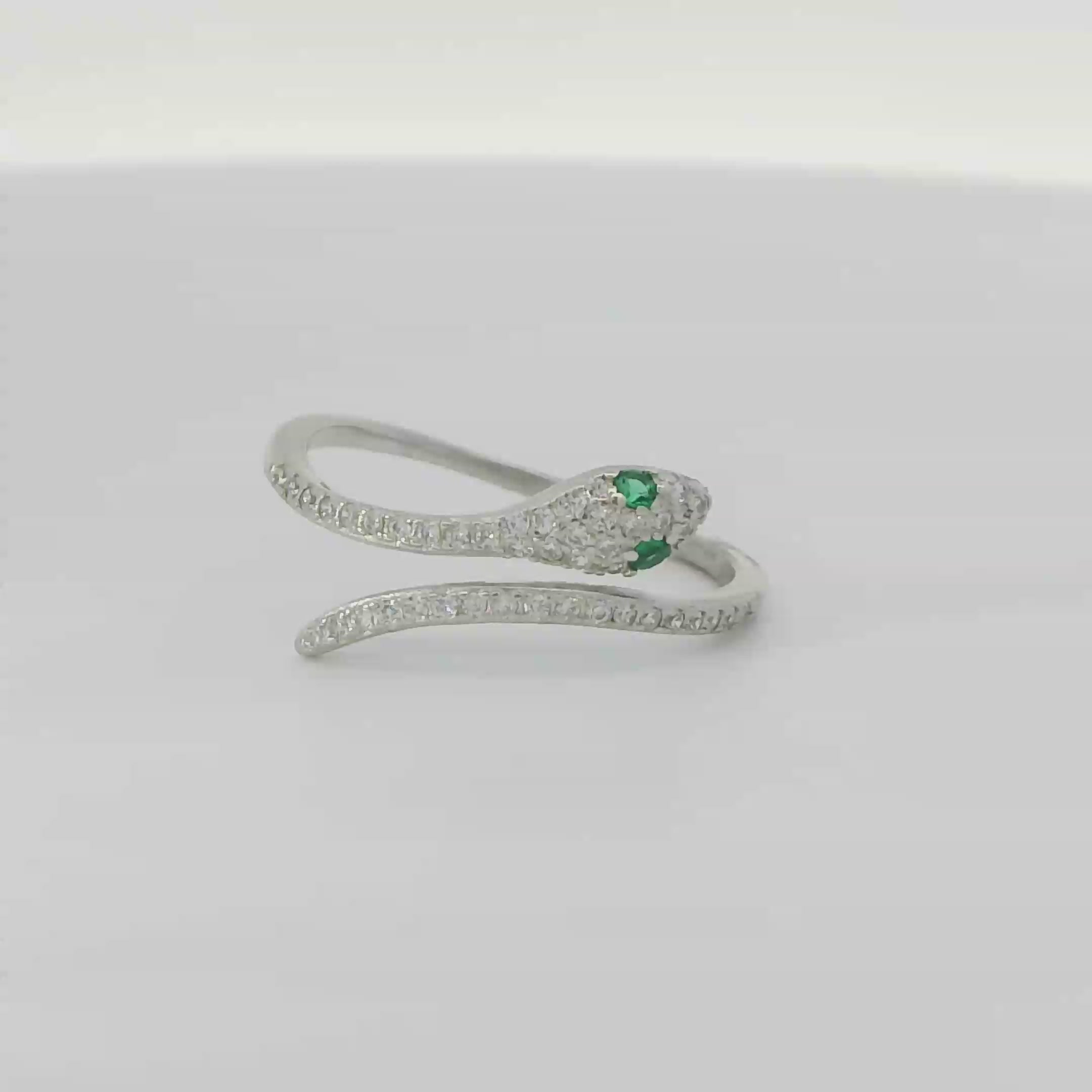 Sterling silver ring with cubic zirconia adjustable (Snake)