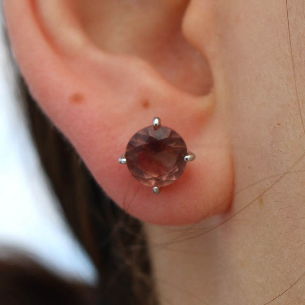 ZULTANITE COLOR CHANGING STERLING SILVER EARRINGS (ROUND)