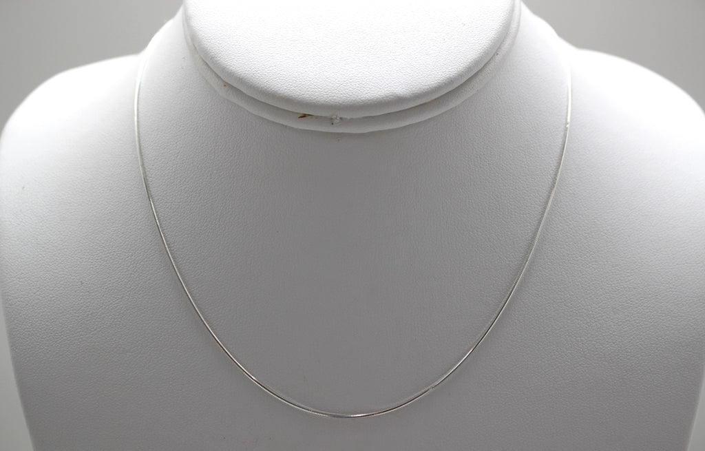 STERLING SILVER NECKLACE (Snake)