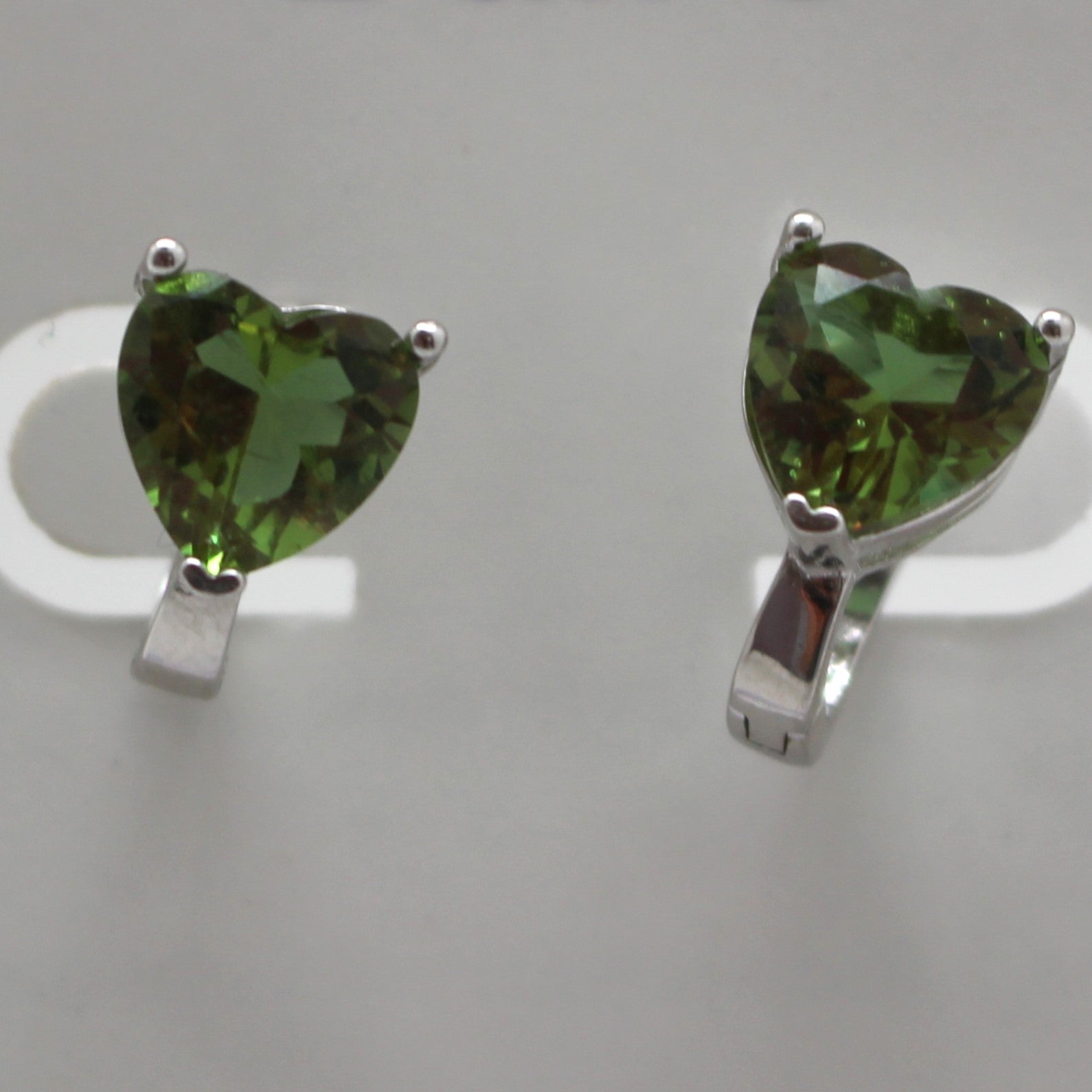 ZULTANITE COLOR CHANGING STERLING SILVER HEART EARRINGS