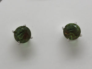 ZULTANITE EARRINGS, THE COLOR OF THE STONE CHANGES WITH DIFFERENT LIGHTING (ROUND)