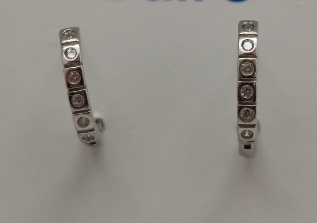 WHITE CUBIC ZIRCONIA STERLING SILVER EARRINGS (HOOP)